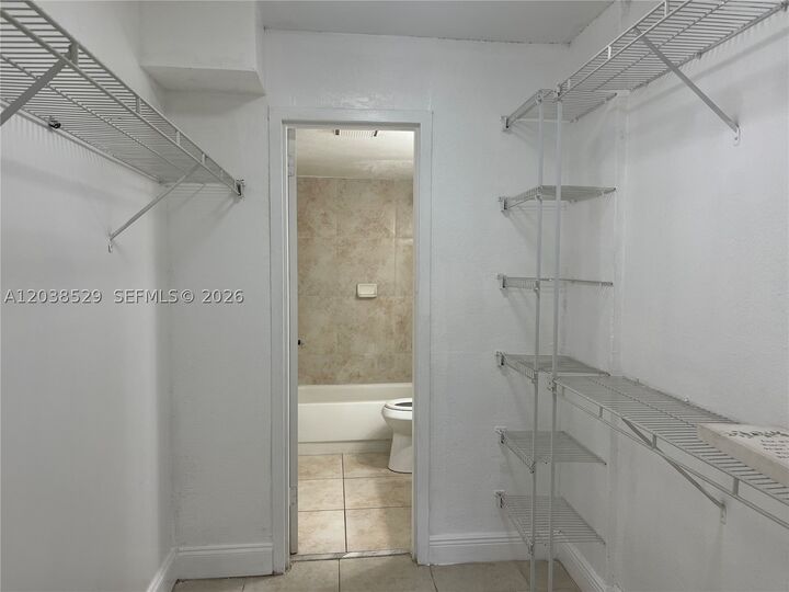 Property Photo:  1805 Sans Souci Blvd 113  FL 33181 