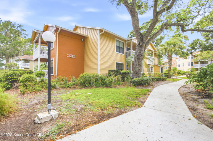 Property Photo:  225 S Tropical Trail  FL 32952 