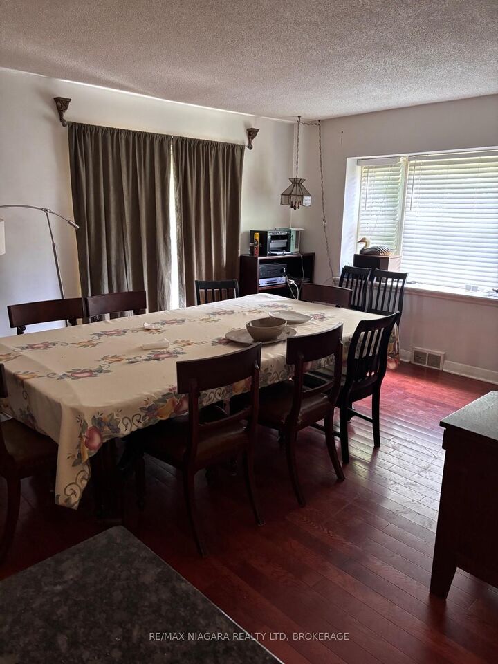Property Photo: