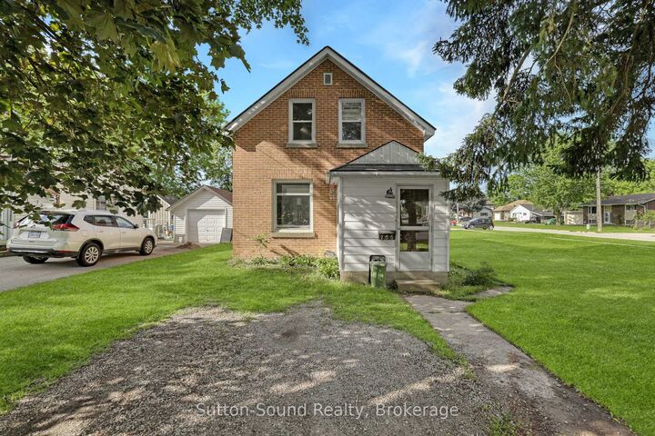705 17th Street E — photo 1