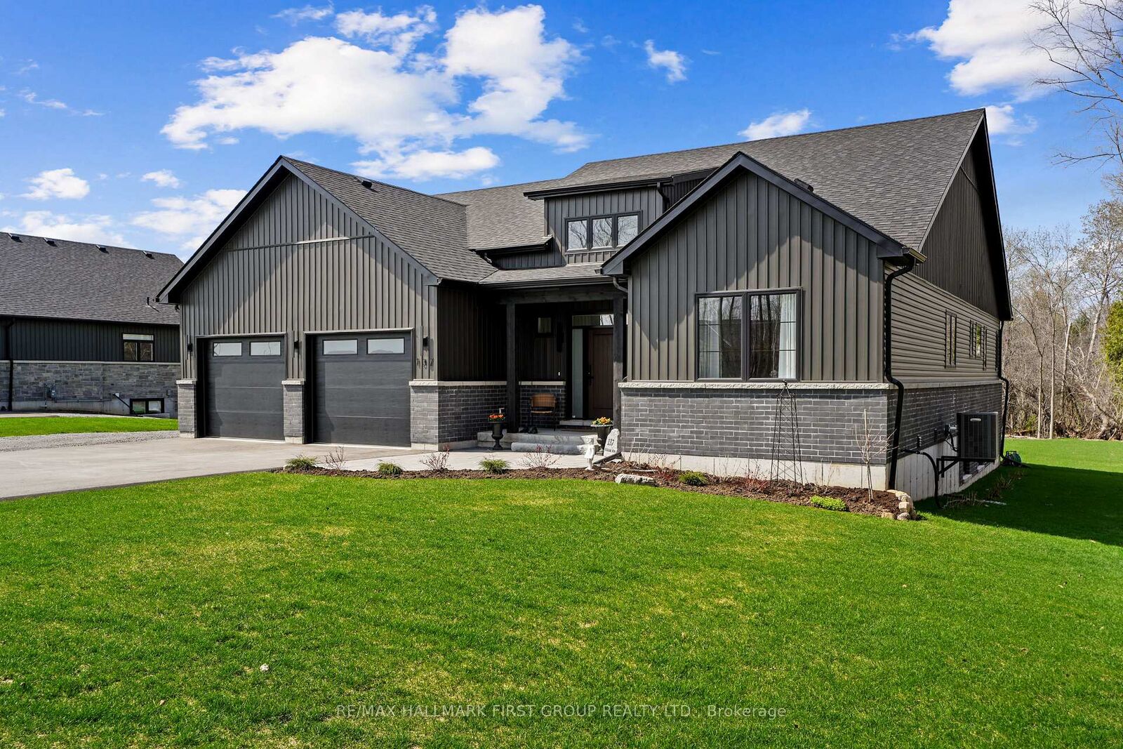 Property Photo: 137 Ridgeline Drive ON K0K 2G0
