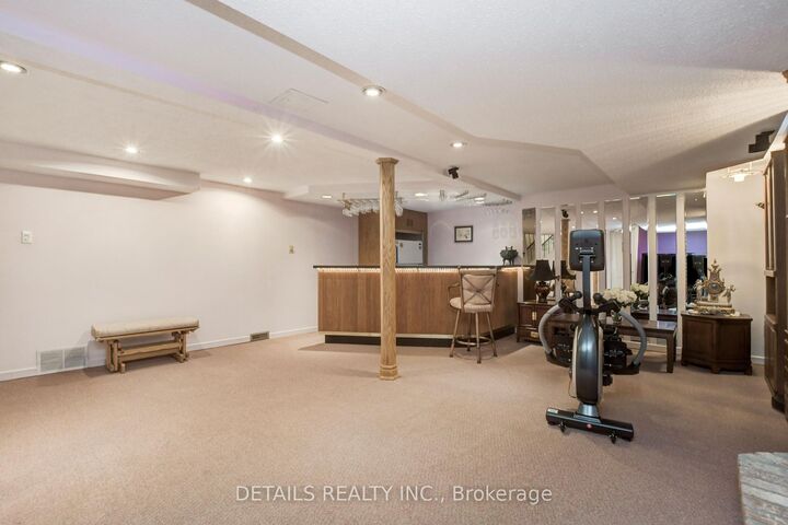 Property Photo:  4388 Whittaker Crescent  ON K1B 4P2 