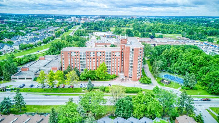 960 Teron Road 401 — photo 1