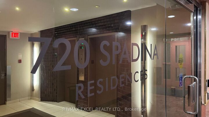 Property Photo: 720 Spadina Avenue 1605 ON M5S 2T9