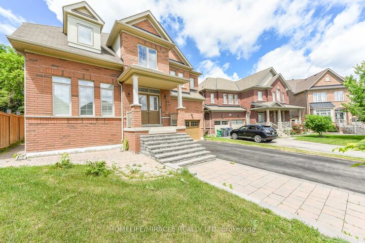 Property Photo: 10 Danfield Court ON L6Y 2X9
