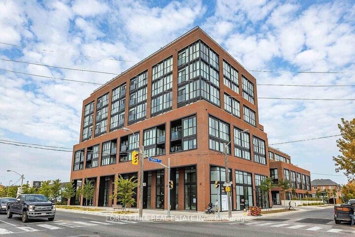 2300 St Clair Avenue W 709 — photo 1