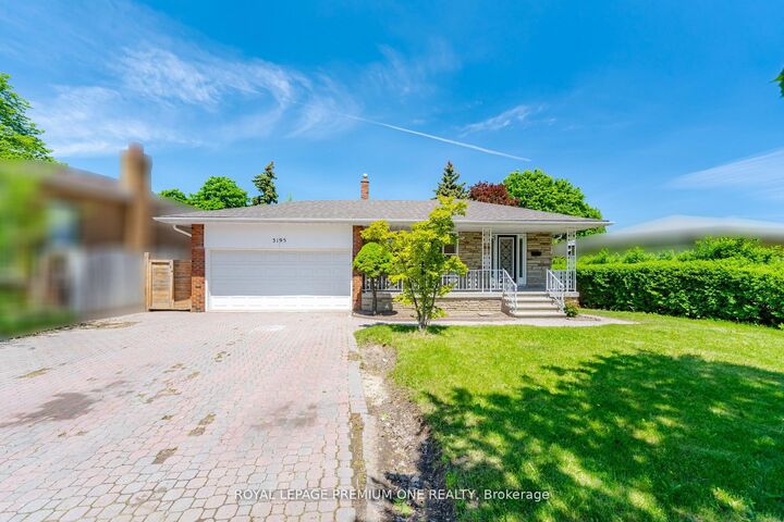 Property Photo: 3195 Golden Orchard Drive ON L4Y 3G7