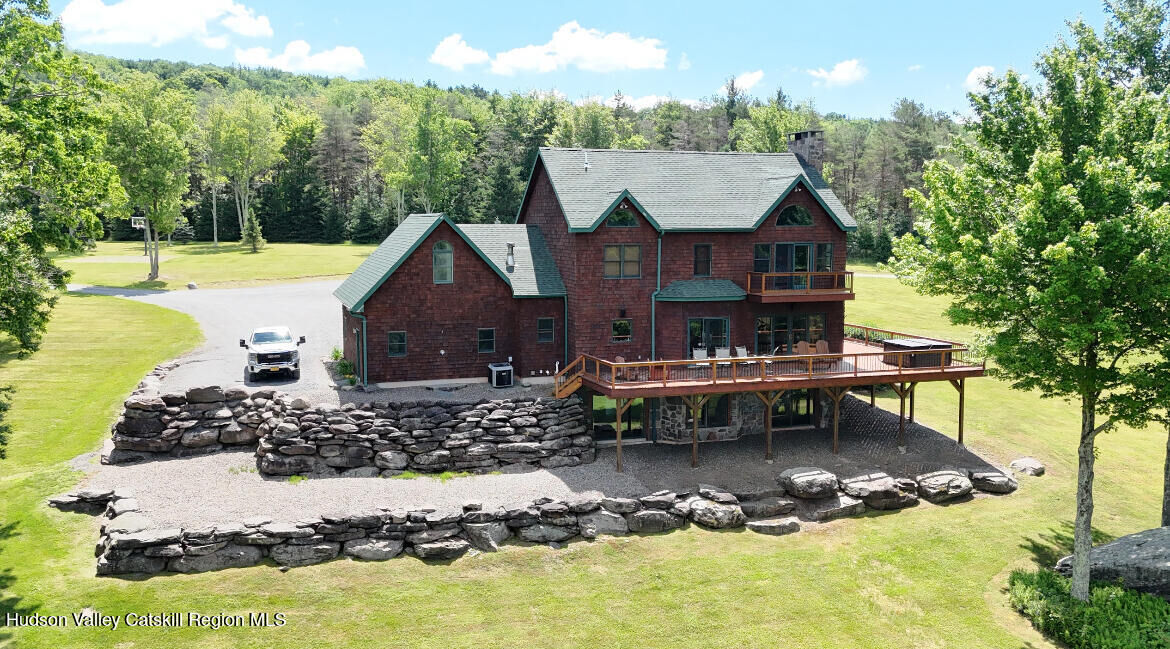 Property Photo:  33 Elm Ridge Road  NY 12496 