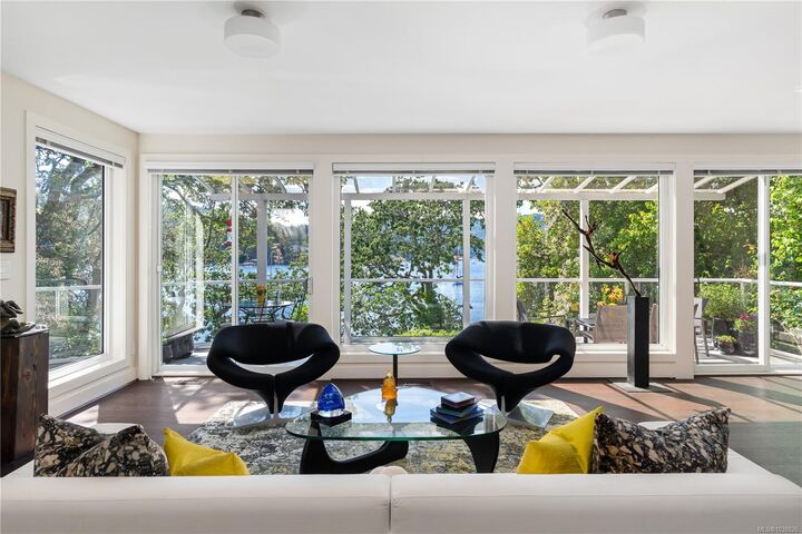 Property Photo:  7090 Brentwood Dr  BC V8M 1B6 