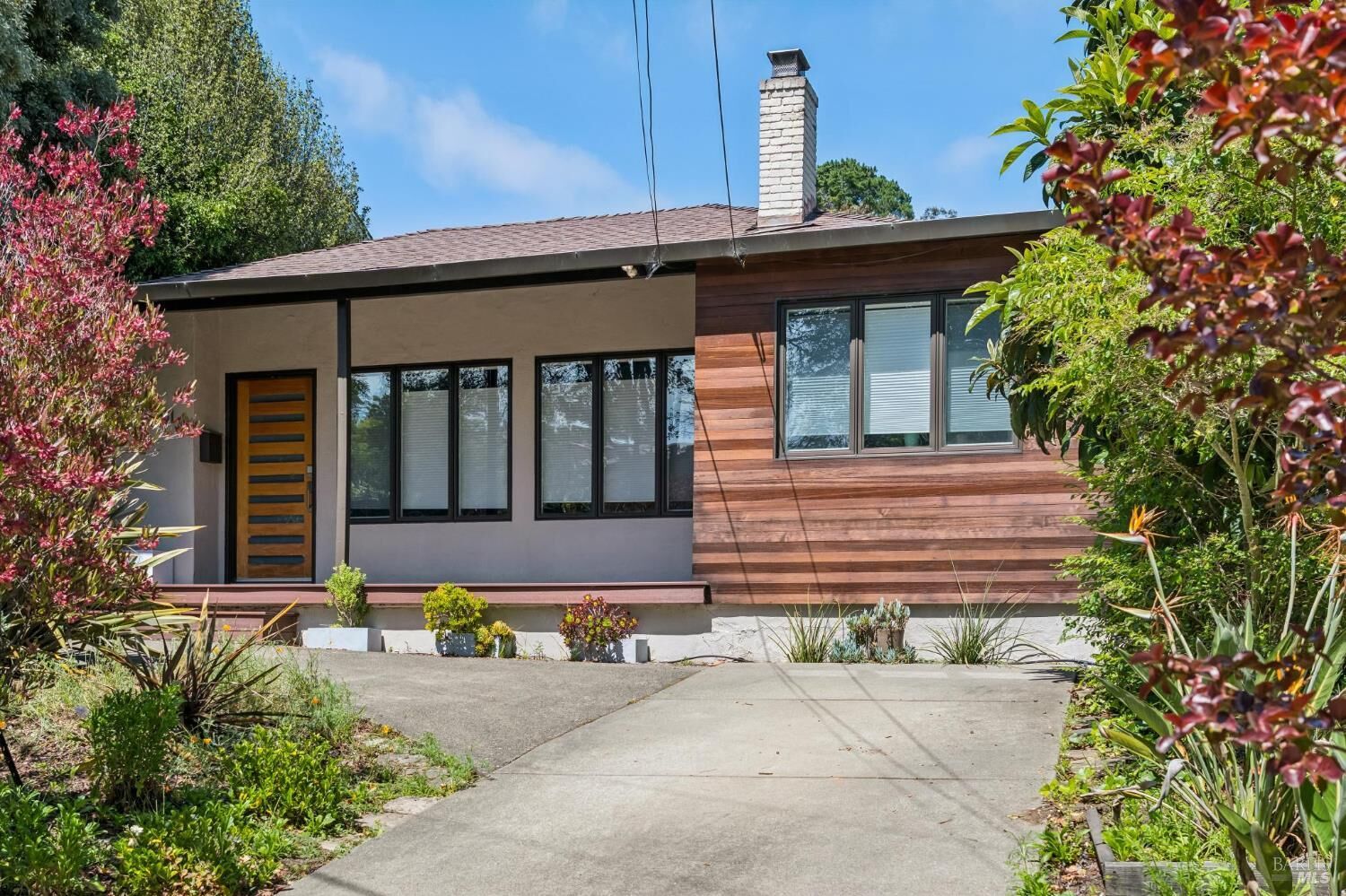 Property Photo:  101 Elm Avenue  CA 94941 