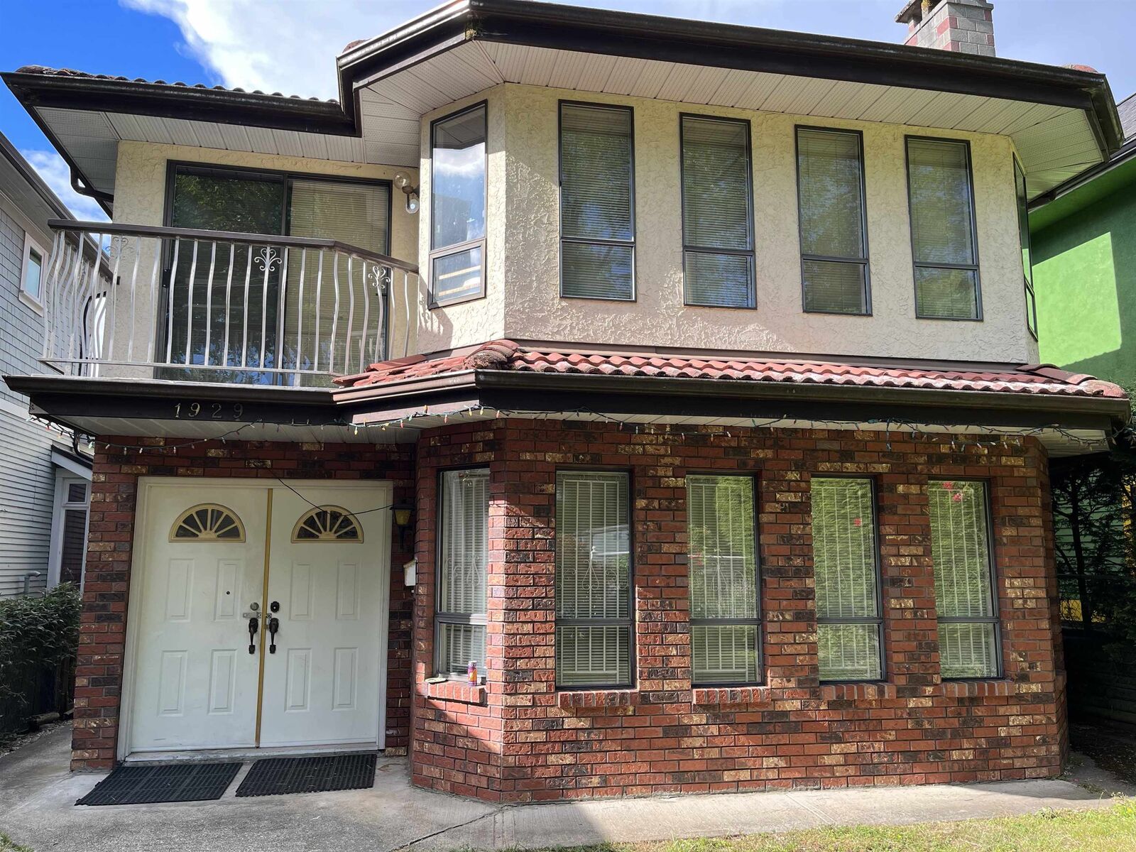 Property Photo:  1929 E 6th Avenue  BC V5N 1P6 