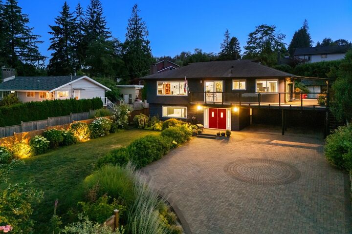 575 N Dollarton Highway — photo 1
