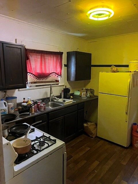 Property Photo:  64 Roycroft Drive  NY 14621 