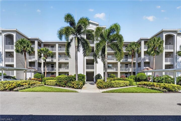 Property Photo:  9500 Highland Woods Blvd 105  FL 34135 