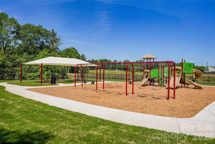 Property Photo:  15117 Parkside Crossing Drive  NC 28278 
