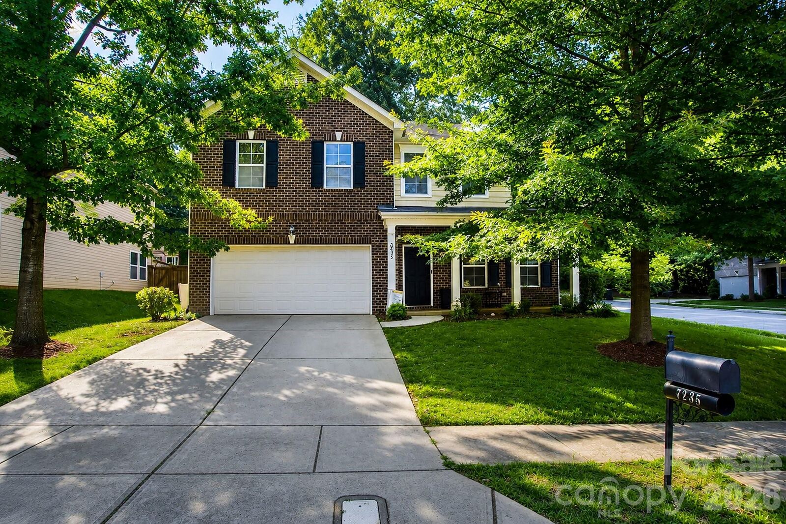 Property Photo: 7235 Barefoot Forest Drive NC 28269