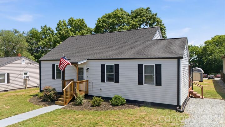 Property Photo:  110 Wilfred Avenue  NC 27292 
