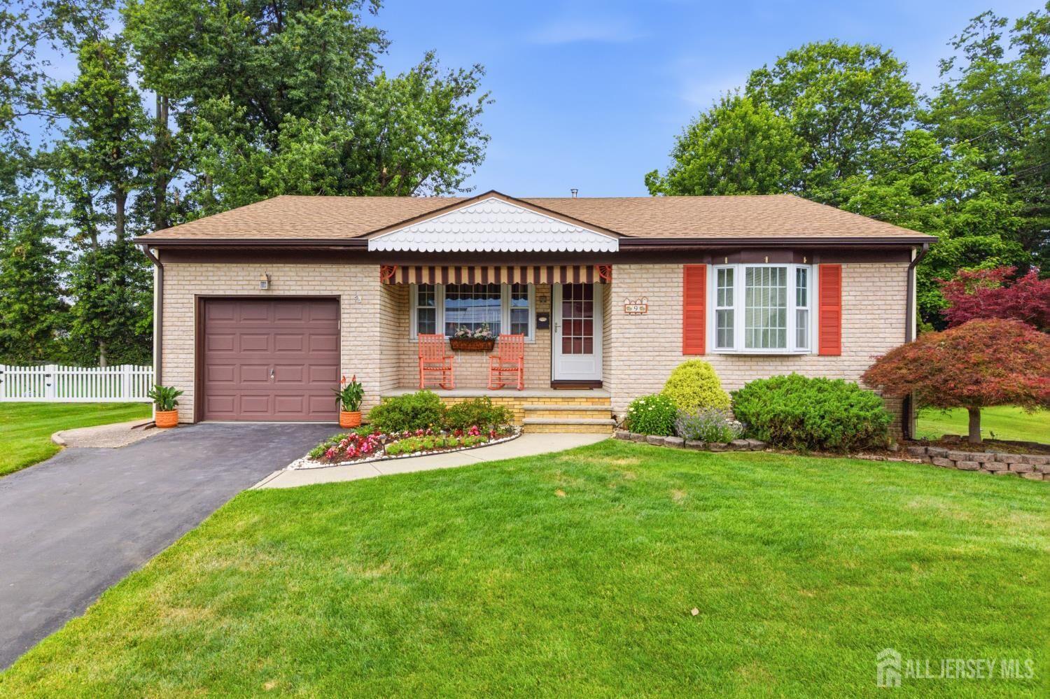 Property Photo: 9 Brox Road NJ 08817