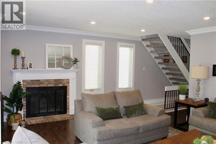 Property Photo:  26 Winding Woods Crescent  ON N6G 3G5 