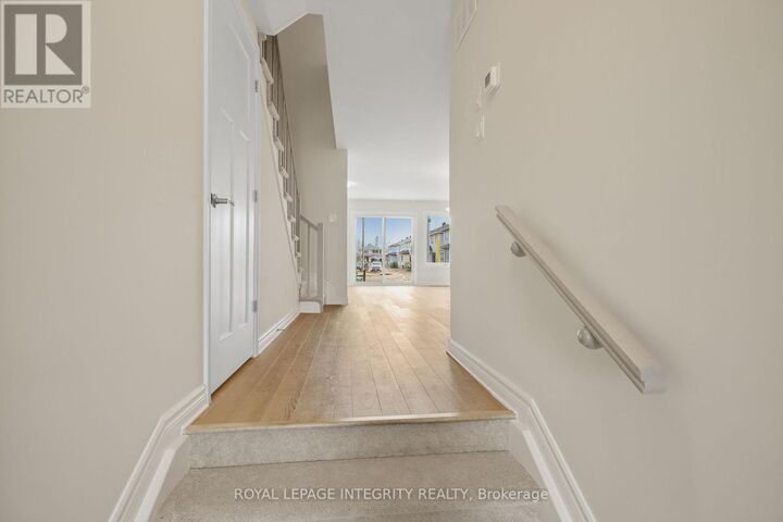 Property Photo: 116 Dowdall Circle ON K7C 0S4