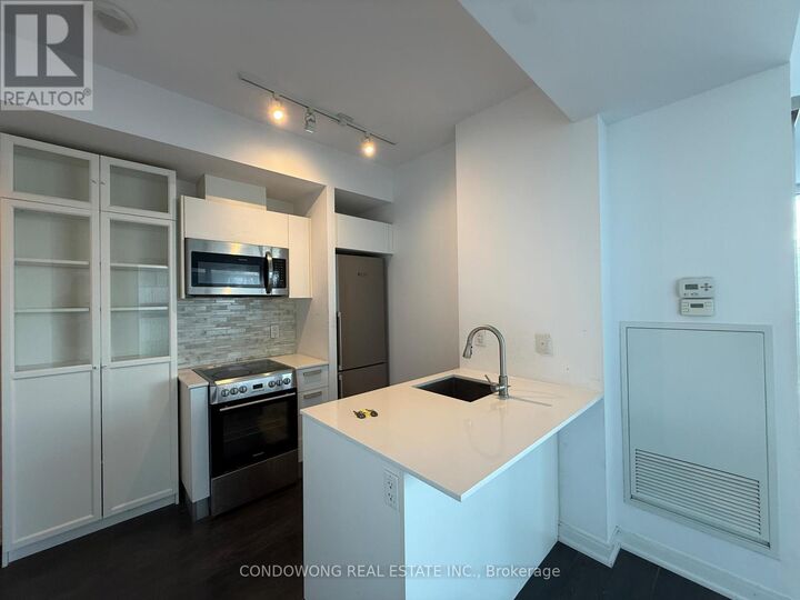 Property Photo:  42 Charles Street East 2609  ON M4Y 0B7 