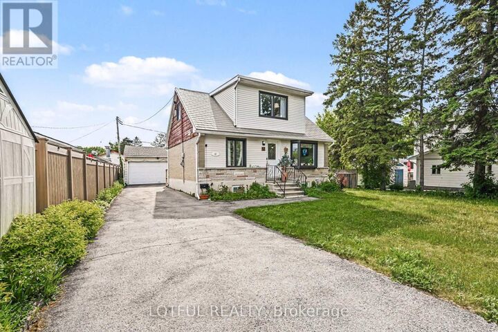 Property Photo: 10 Cassidy Road ON K2H 6J8