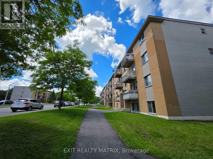 Property Photo:  960 Cartier Boulevard 8  ON K6A 1W7 