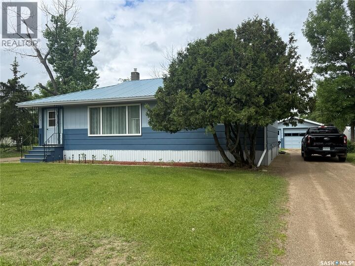 Property Photo:  330 Ferguson Street  SK S0G 0V0 
