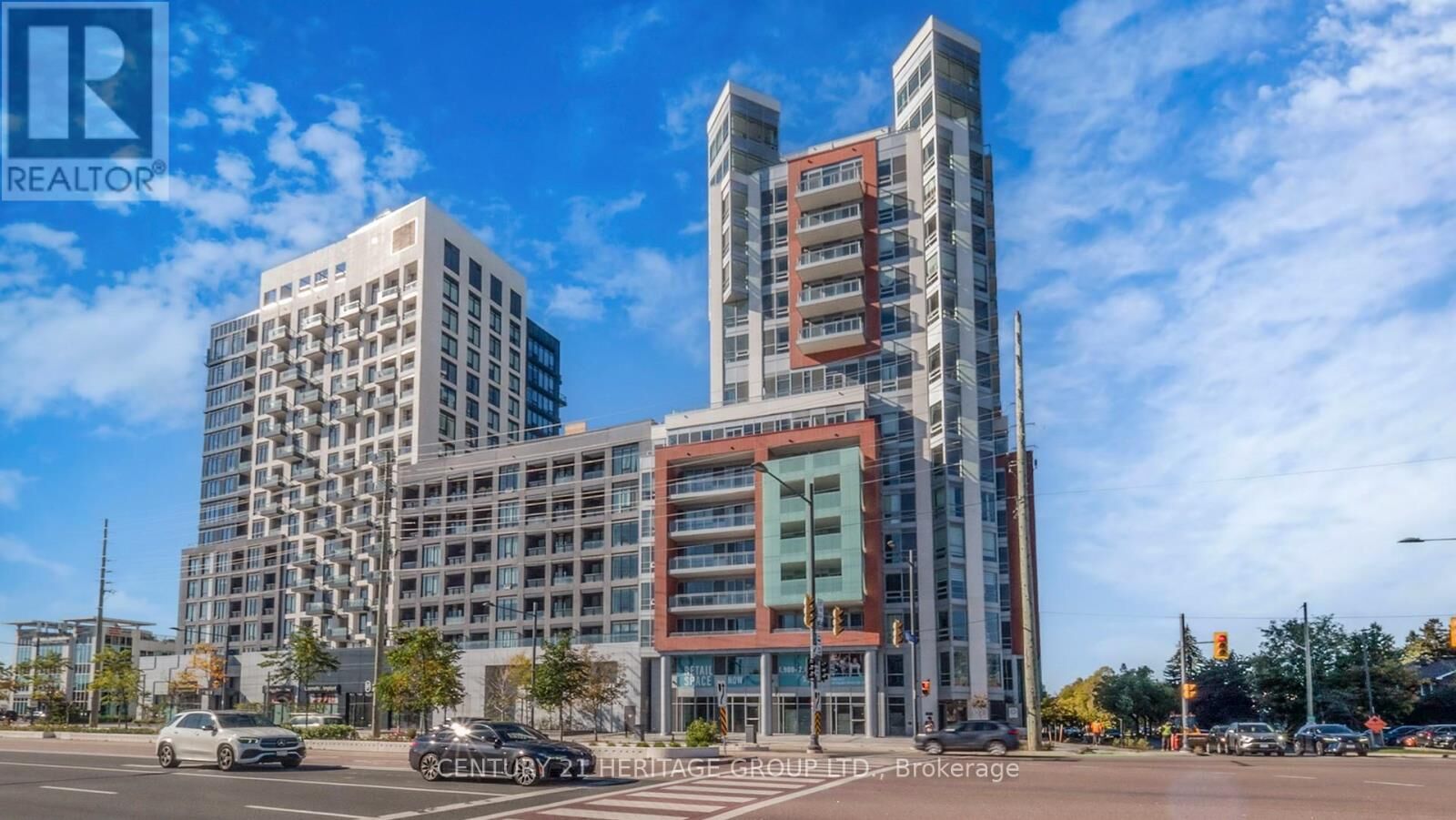 Property Photo: 8888 Yonge Street 103 (L/W) ON L4C 5V6