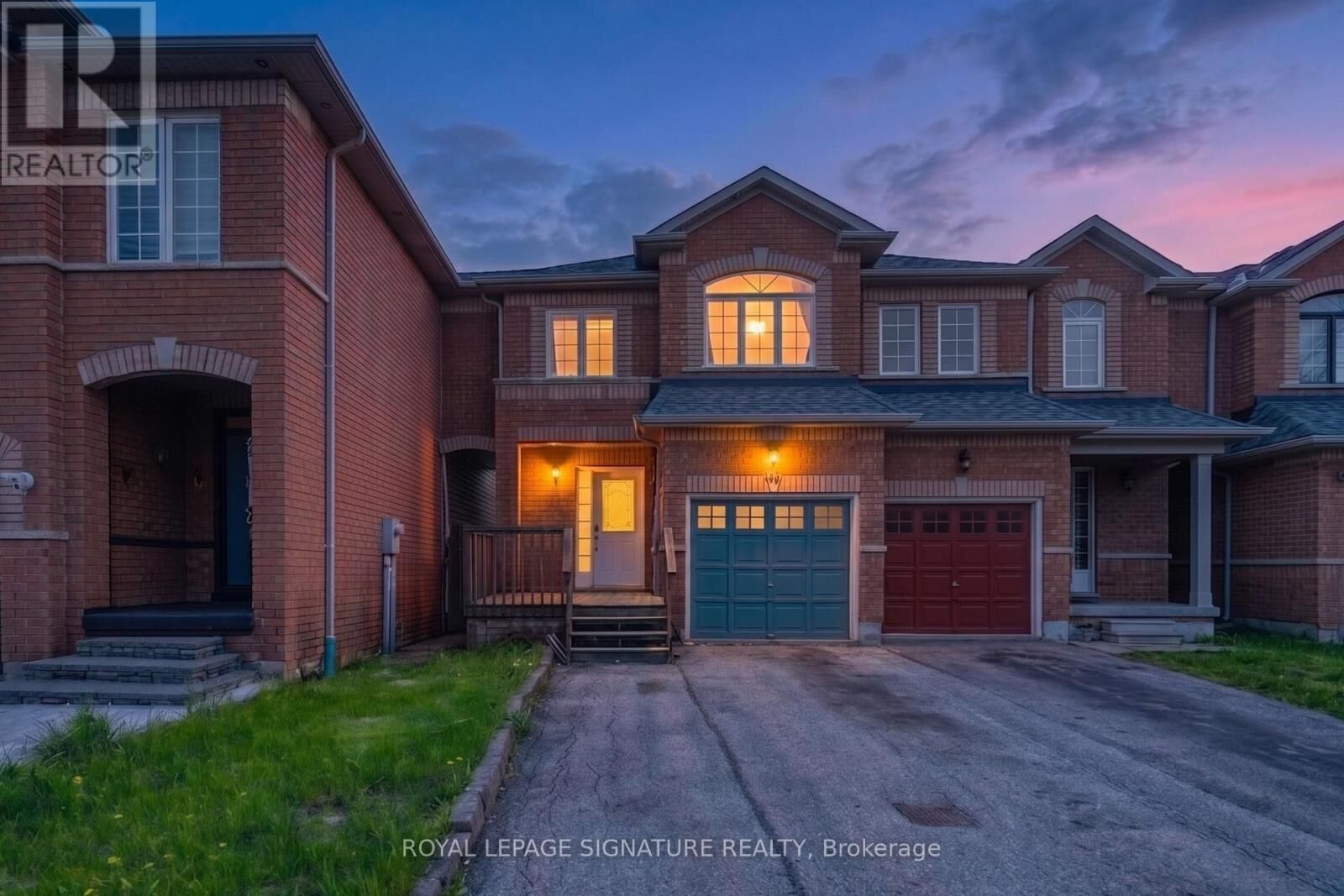 Property Photo:  42 Corvette Court  ON L7A 2H8 