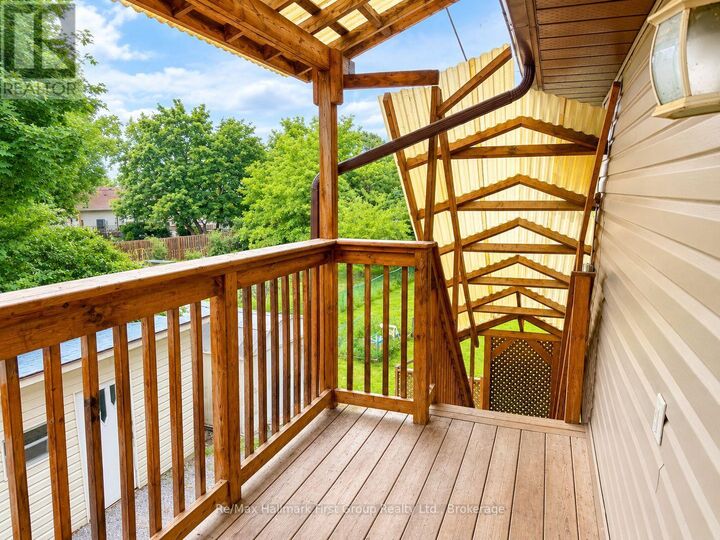 Property Photo: 509 Parnell Street Upper ON K9J 4J3