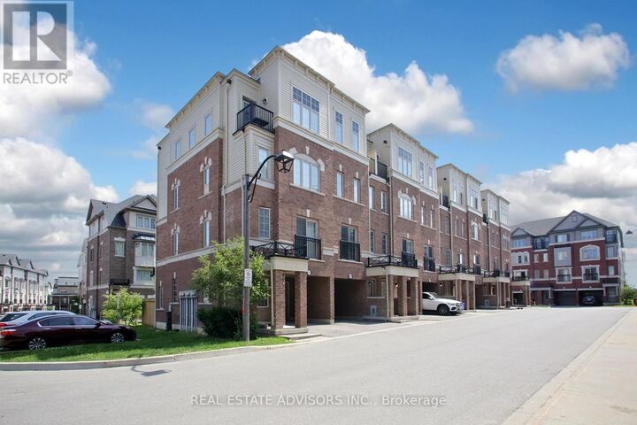 Property Photo:  2696 Deputy Minister Path 169  ON L1H 7K4 