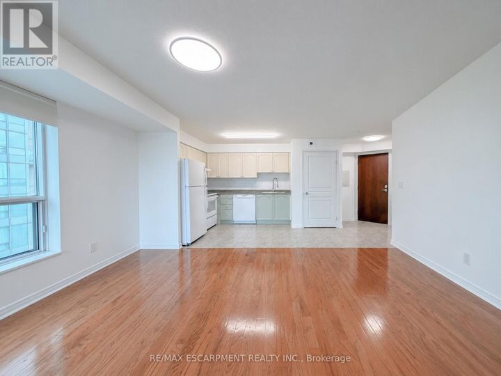 Property Photo: 2545 Erin Centre Boulevard 509 ON L5M 6Z9