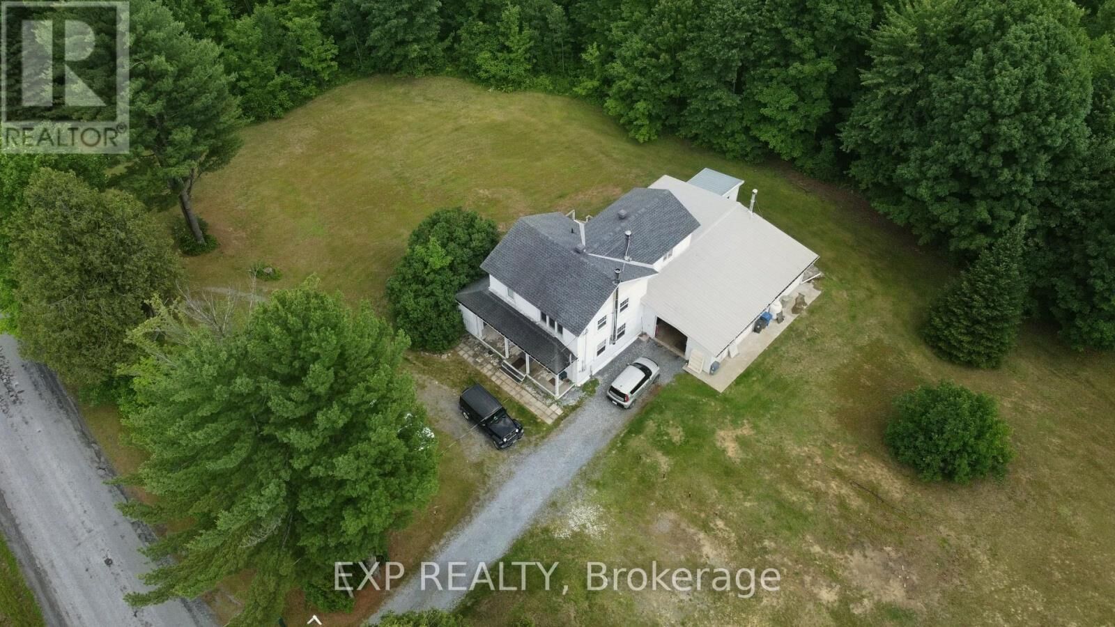 Property Photo:  3620 Carriere Road  ON K0B 1A0 