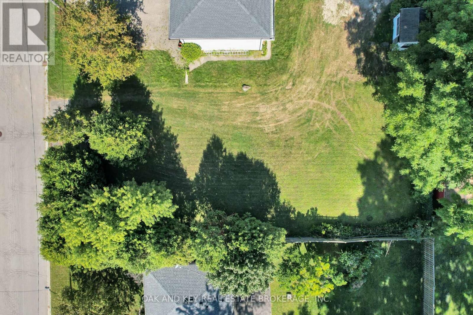Property Photo:  7079 Beattie Street  ON N6P 1A2 