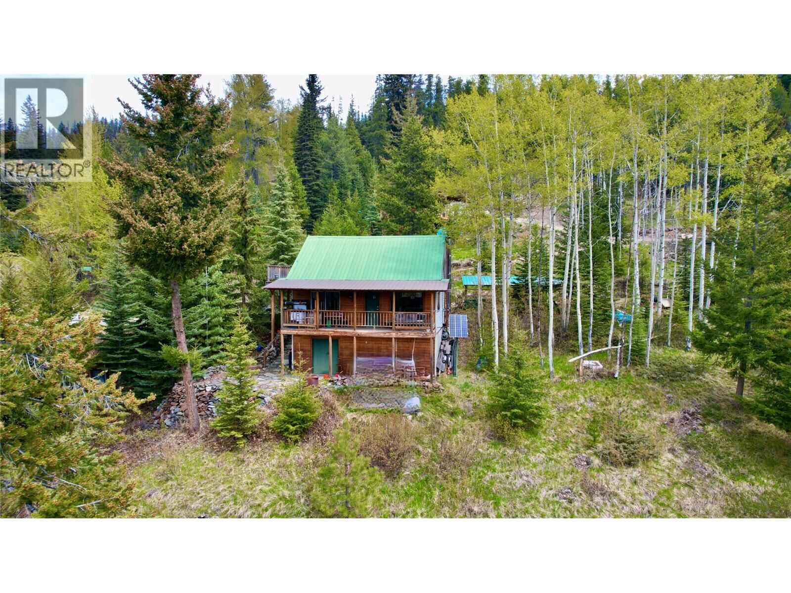 Property Photo: 753 Eaglridge Drive BC V0T 1C0