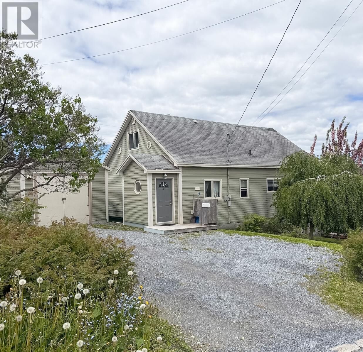 Property Photo:  2 Keoughs Lane  NL A2H 2K1 