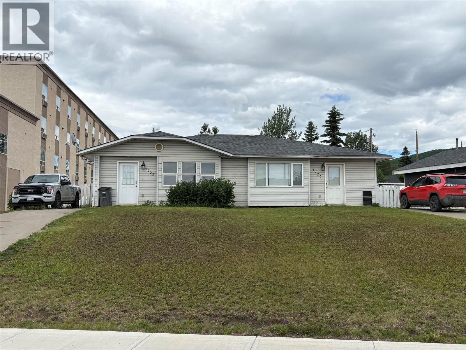 Property Photo: 4725 52 Street Northwest BC V0C 1J0
