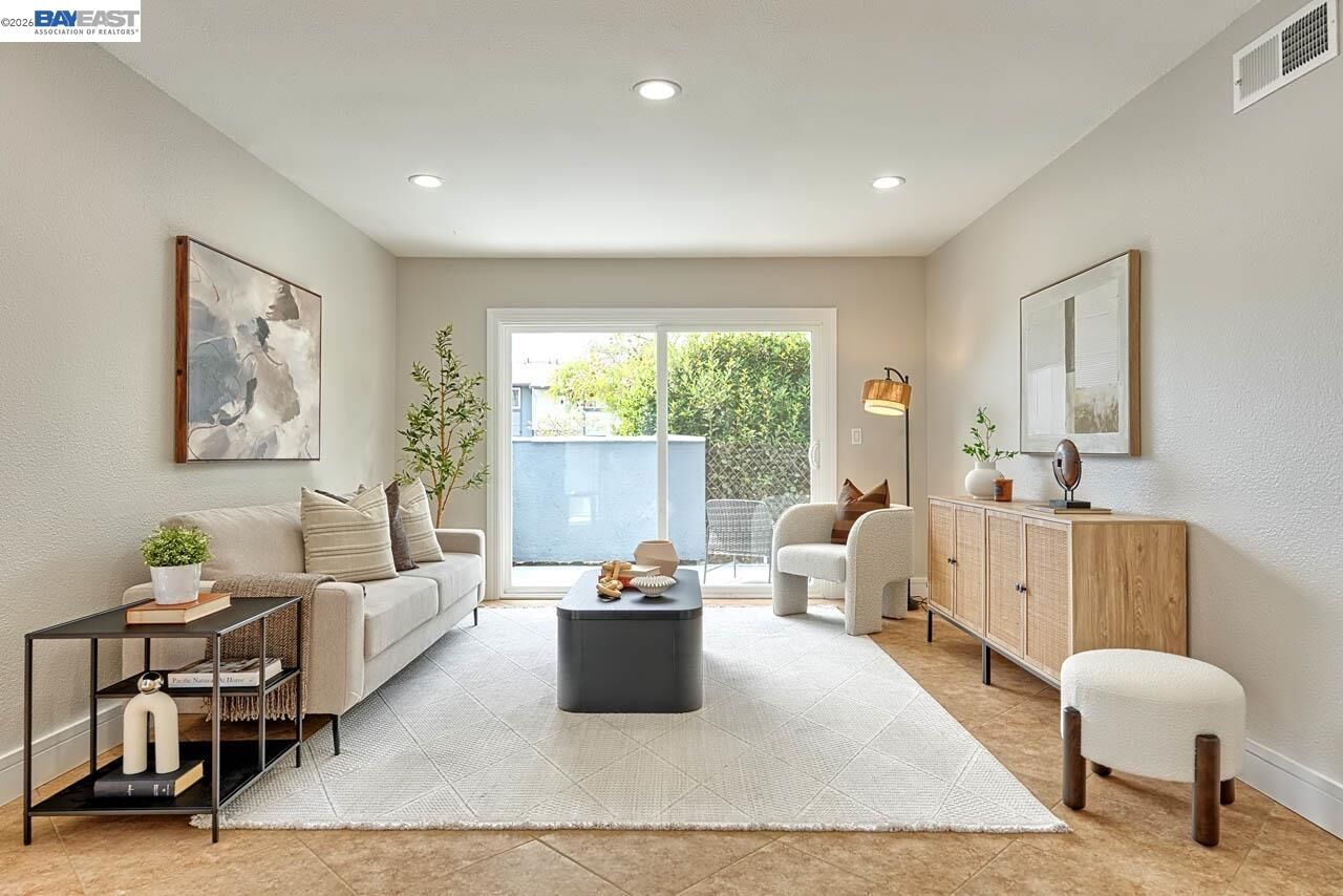 Property Photo:  4556 Reyes Dr  CA 94587 