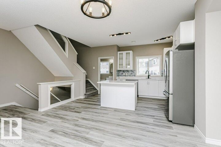 Property Photo:  3010 33 Avenue NW 101  AB T6T 0C3 