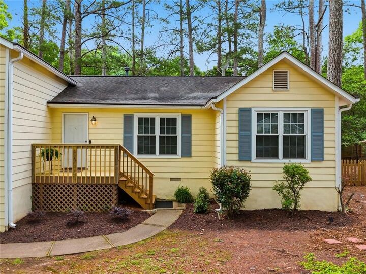 Property Photo:  165 Tyson Circle  GA 30076 