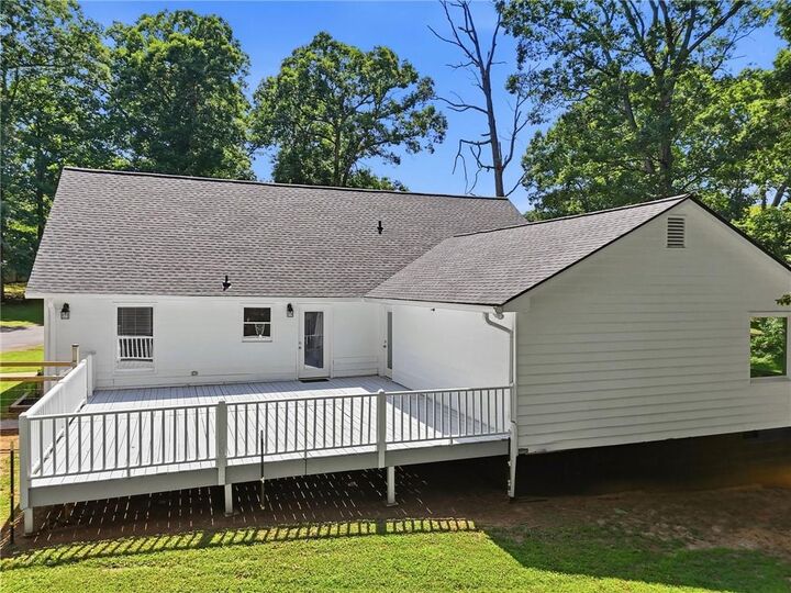 Property Photo:  178 Gay Thompson Drive  GA 30115 
