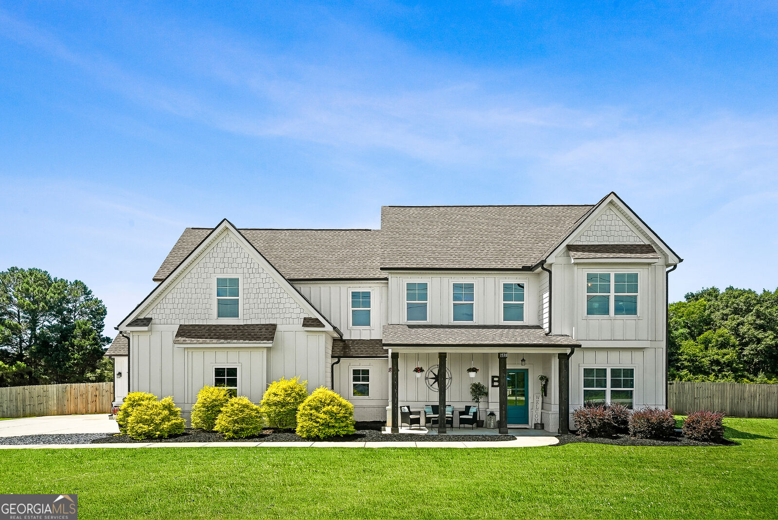 Property Photo: 1538 E Lake Road GA 30252