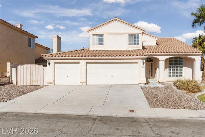 Property Photo: 7845 Meadow Creek Street NV 89123