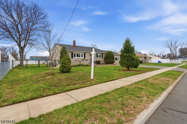 Property Photo: 317 Ledden Ter NJ 07080