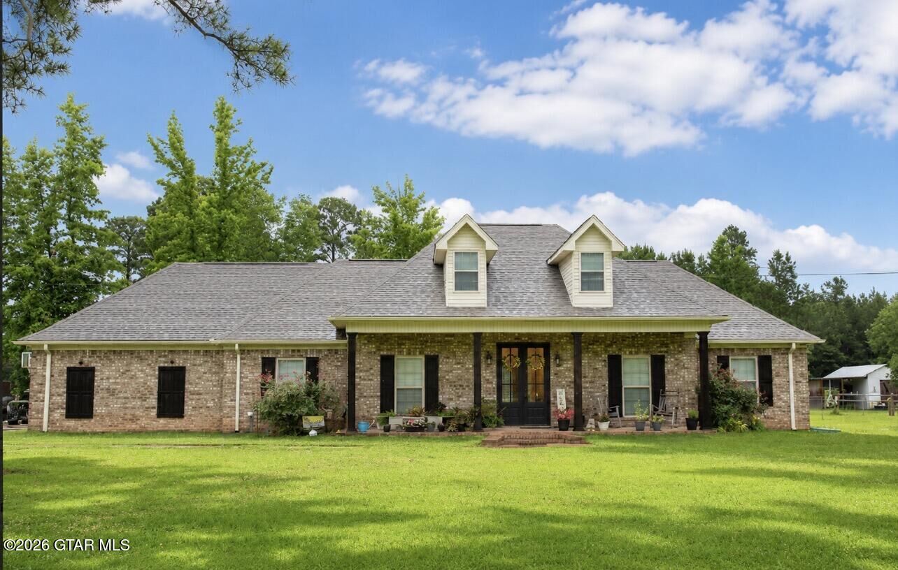 Property Photo:  1695 Old Highway 12  MS 39759 