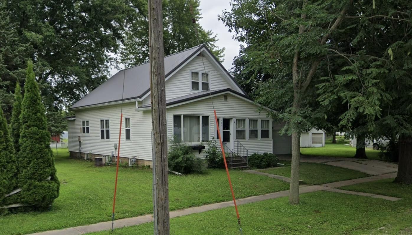 Property Photo:  401 S Church Street  IA 50619 