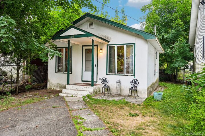 Property Photo:  62 Murray Road  NY 10925 