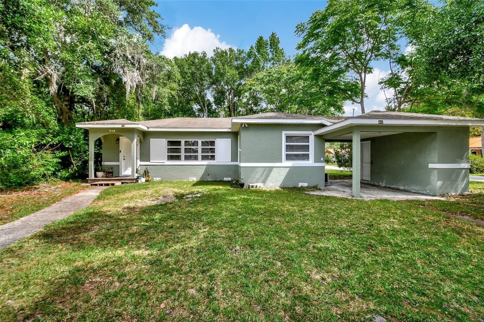 Property Photo: 412 W New York Avenue FL 32744