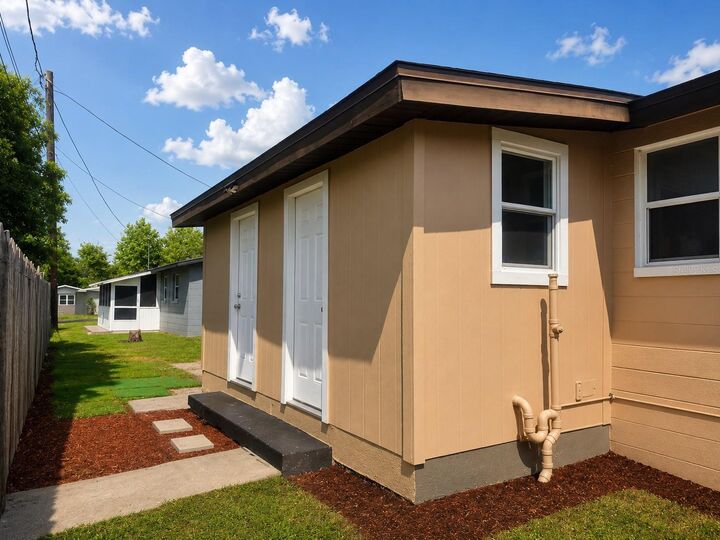 Property Photo:  38413 &Amp 38415 13th Avenue  FL 33542 